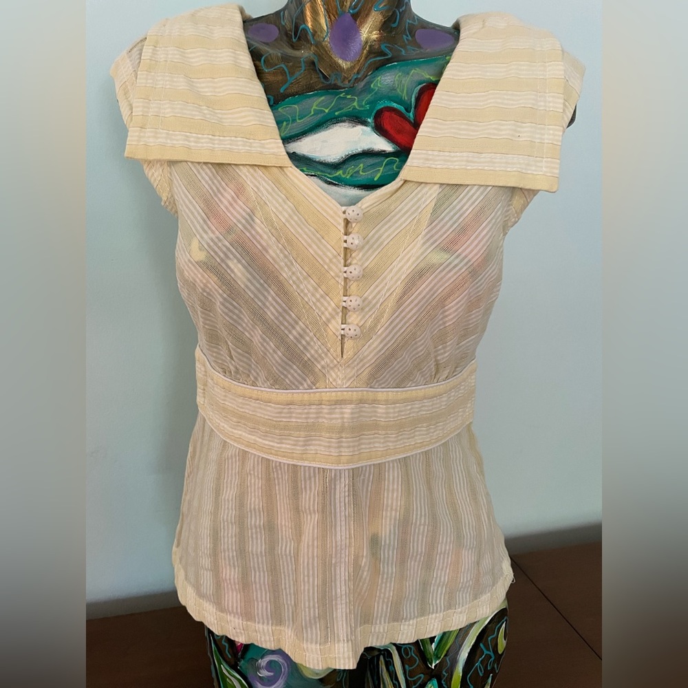 Vintage style by Floreat from Anthropologie. Beautiful blouse